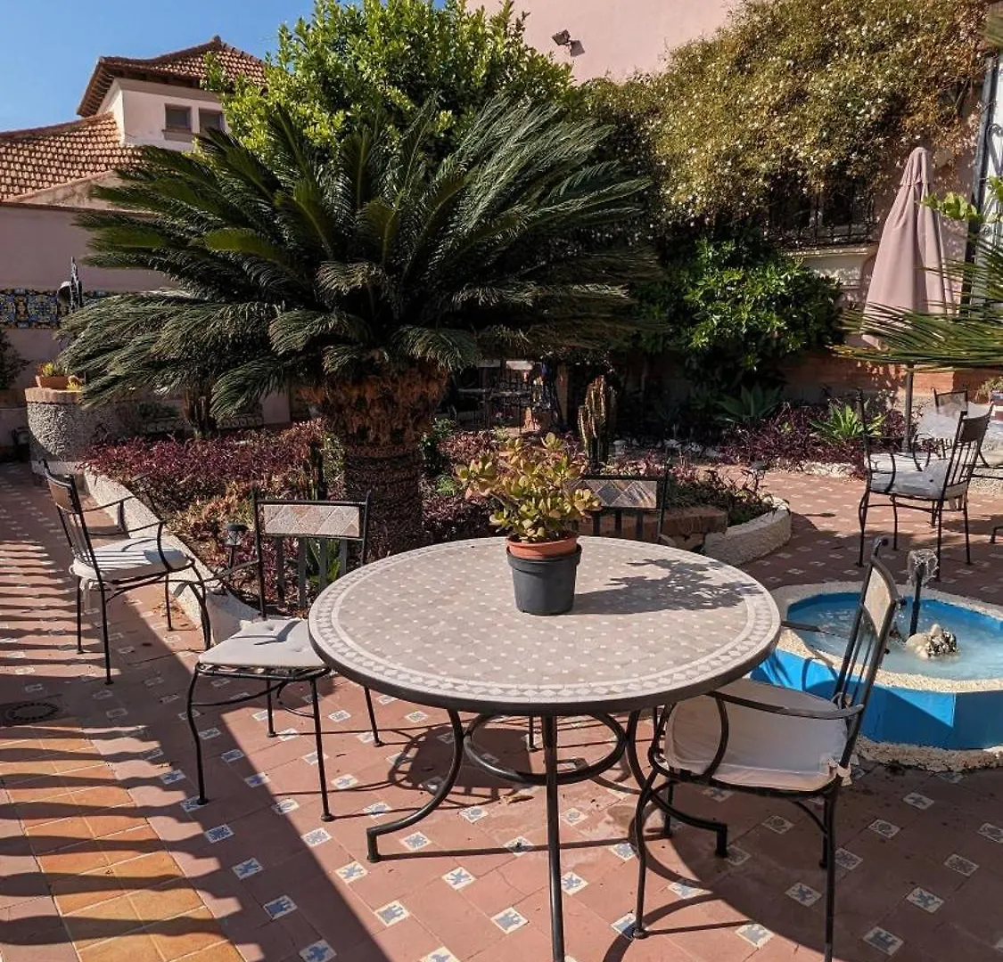 Casa Monte Victoria Hotel Malaga